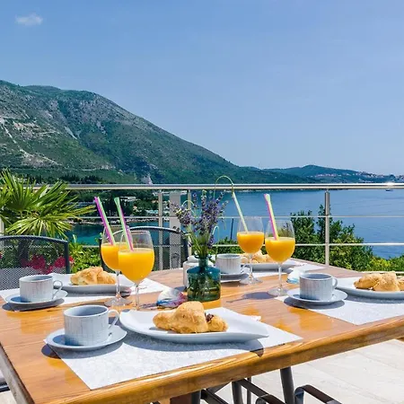 Sandito-studio With Balcony And Sea View Apartment Mlini