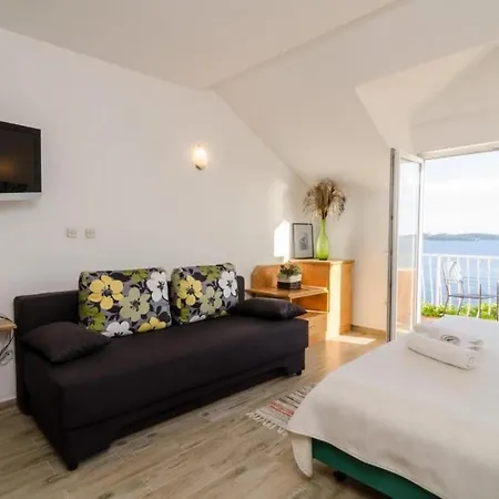 Sandito-studio With Balcony And Sea View * Mlini